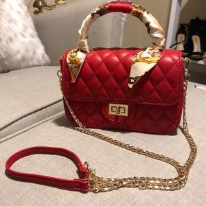 Dream control mini red quilted style